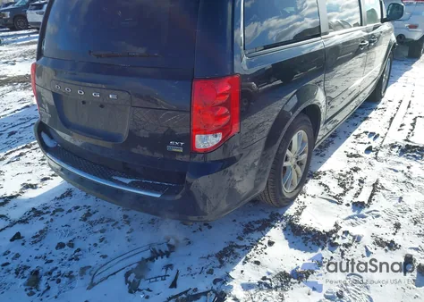 2016 Dodge Grand Caravan Sxt z USA, uszkodzony, nr VIN 2C4RDGCG7GR262191